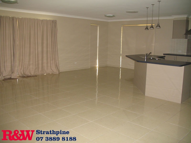 113 Kurrajong Dv, Warner QLD 4500