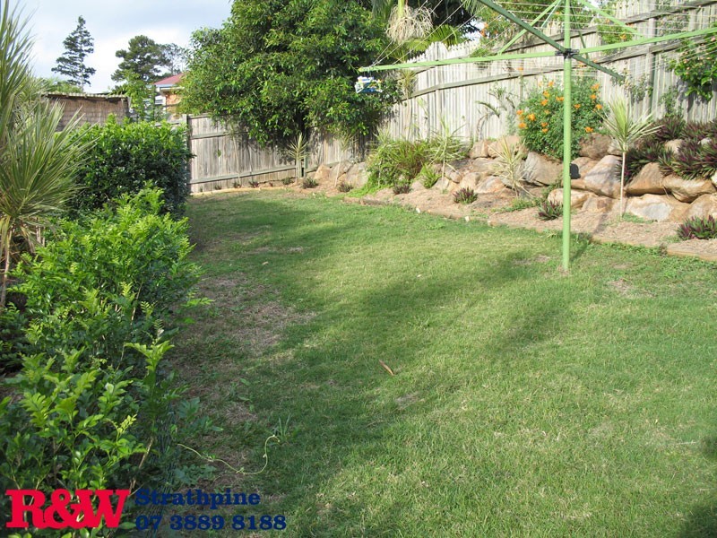 10 Valmadre Court, Petrie QLD 4502