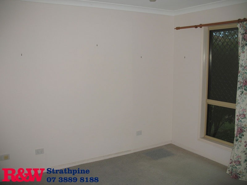 2 Blue Mountain Crescent, Warner QLD 4500