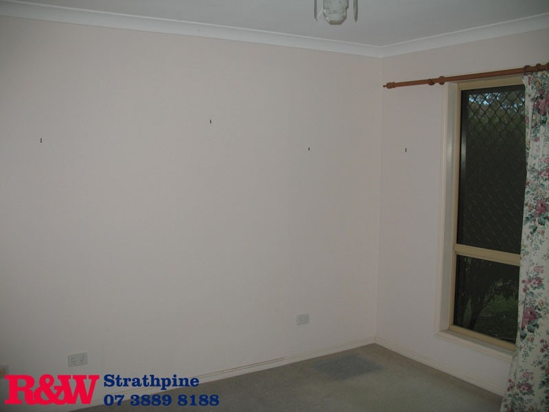2 Blue Mountain Crescent, Warner QLD 4500