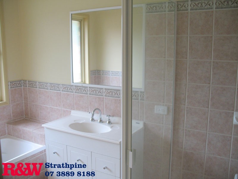 5 Beechcraft Street, Bray Park QLD 4500