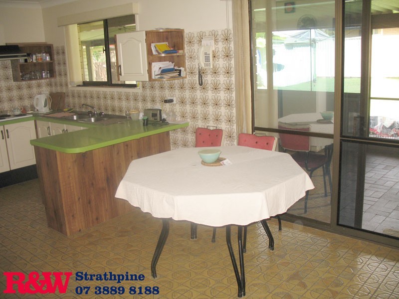 3 Schubert Street, Strathpine QLD 4500