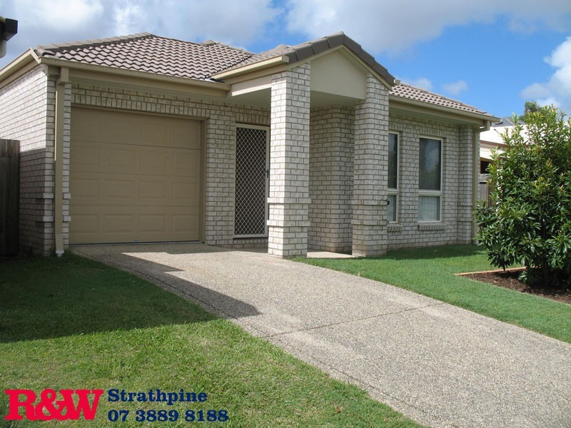 15 Silkyoak Court, North Lakes QLD 4509