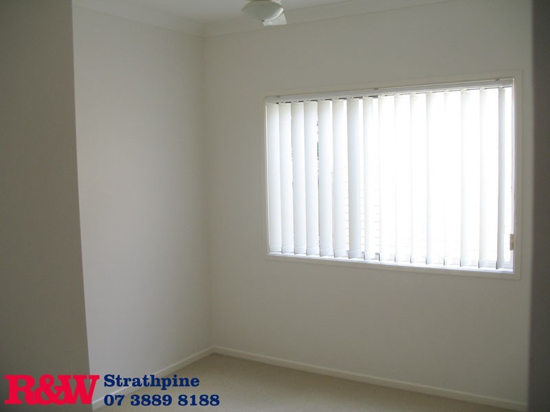 15 Silkyoak Court, North Lakes QLD 4509