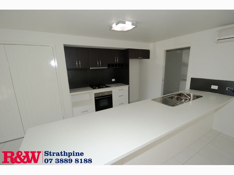 Warner QLD 4500