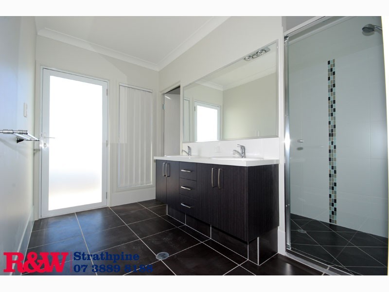 Warner QLD 4500