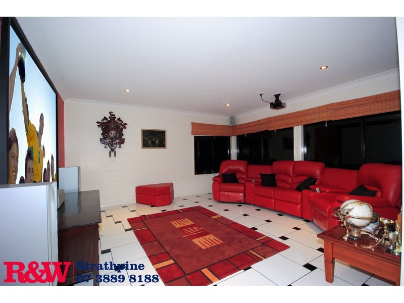 Eatons Hill QLD 4037