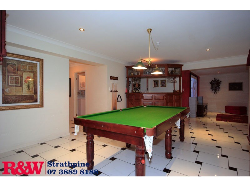 Eatons Hill QLD 4037