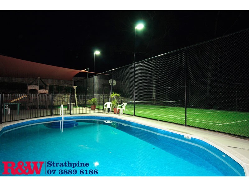 Eatons Hill QLD 4037