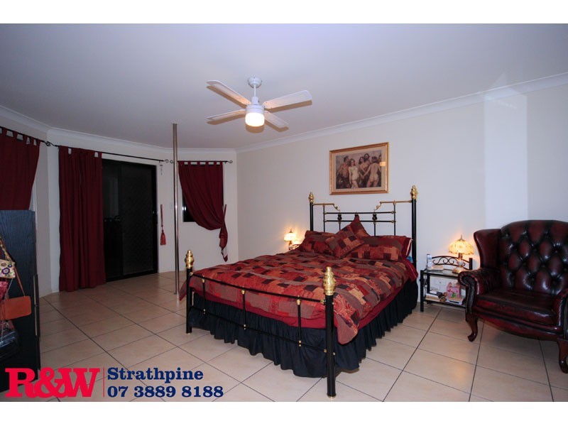 Eatons Hill QLD 4037