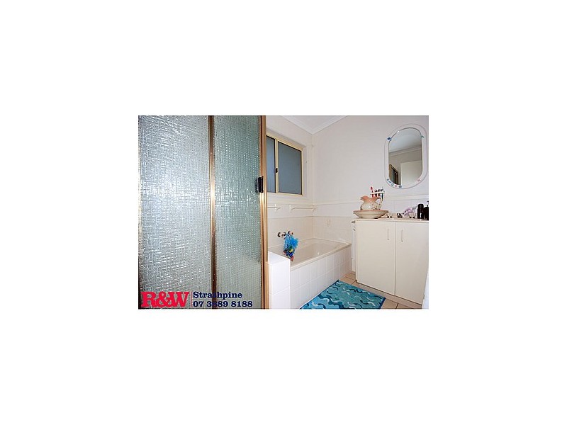 2 Kentwood Dve, Bray Park QLD 4500