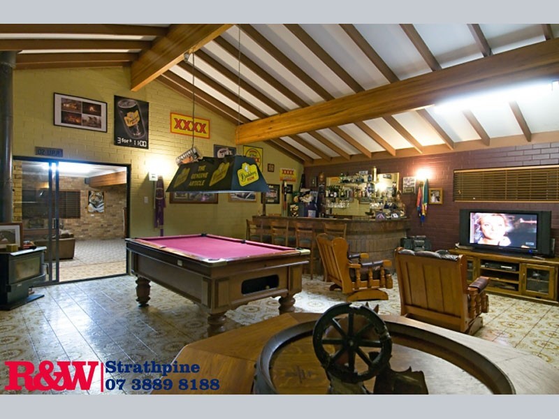353 Moore Road, Kurwongbah QLD 4503