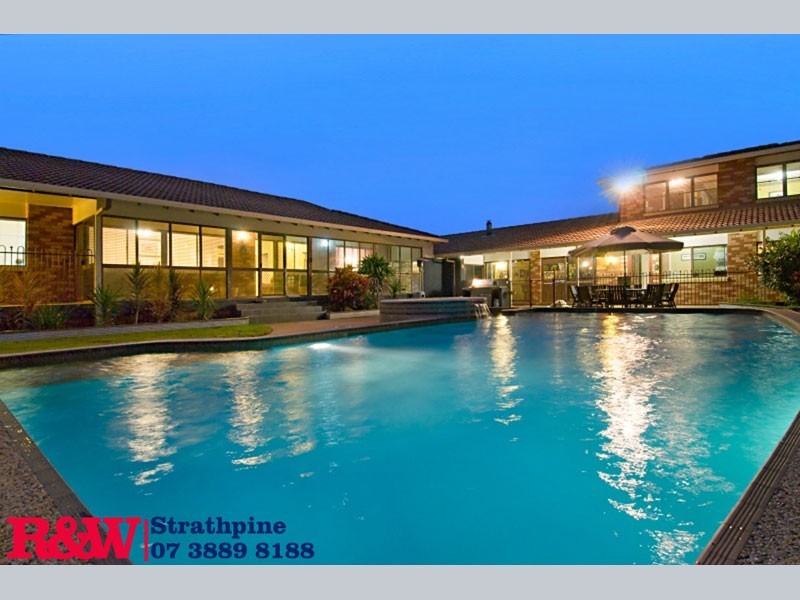 353 Moore Road, Kurwongbah QLD 4503