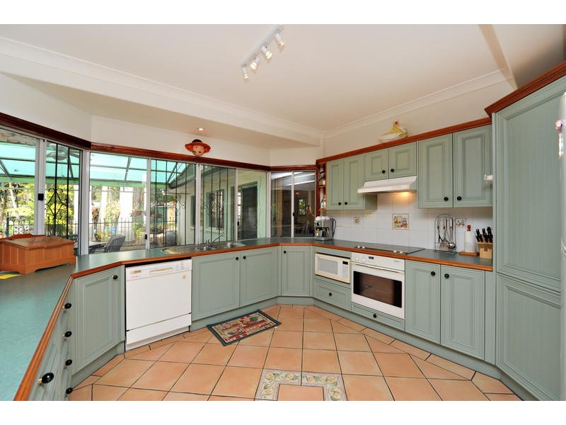 11 Akers Road, Lawnton QLD 4501