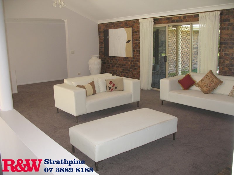 17 Jacksonia Drive, Warner QLD 4500