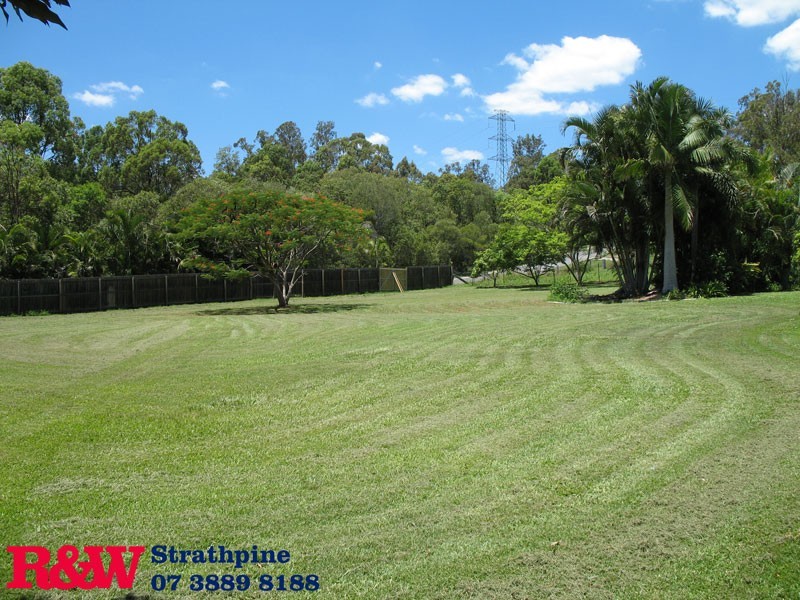 17 Jacksonia Drive, Warner QLD 4500