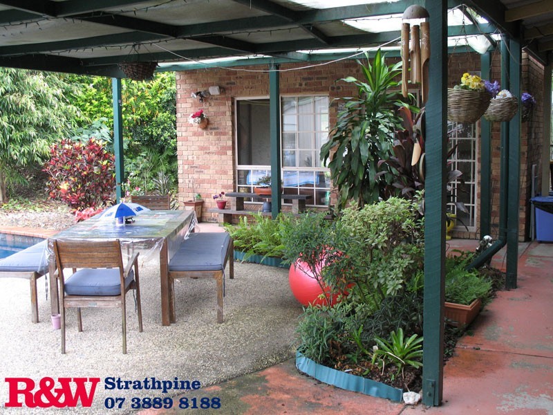 25 Sunbird Court, Moorina QLD 4506