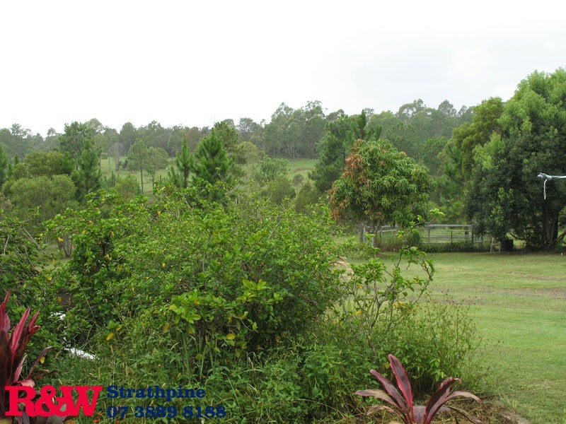 25 Sunbird Court, Moorina QLD 4506