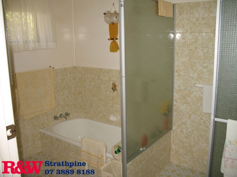 2 Bateman Street, Strathpine QLD 4500