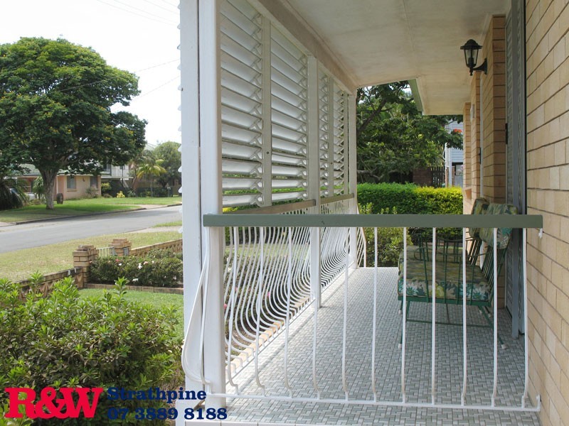 2 Bateman Street, Strathpine QLD 4500