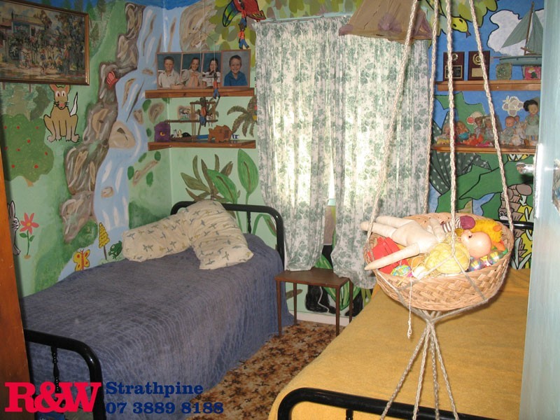 14 Woonara Drive, Petrie QLD 4502