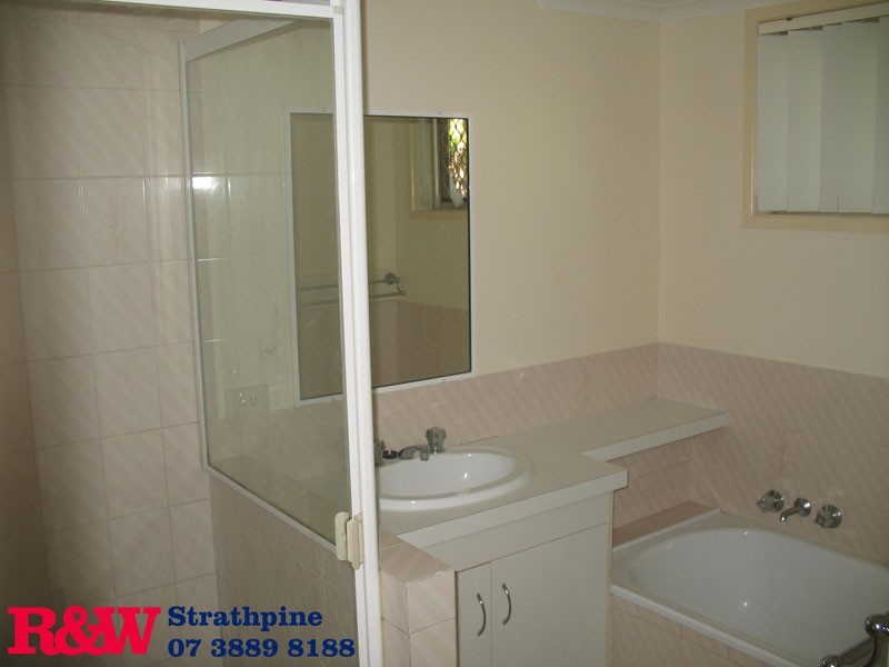 4 Karenia Street, Bray Park QLD 4500