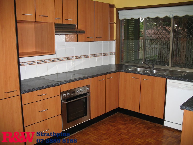 23 Macquarie Drive, Petrie QLD 4502