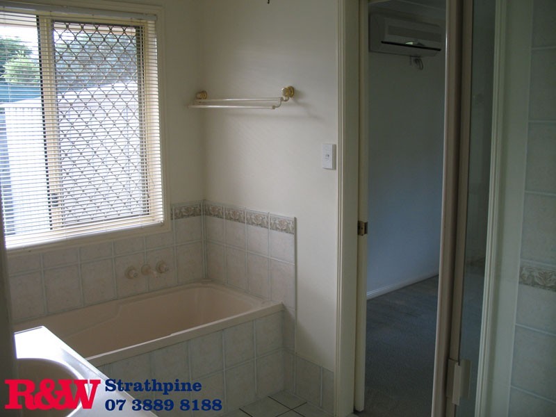 24 De Havilland Drive, Bray Park QLD 4500