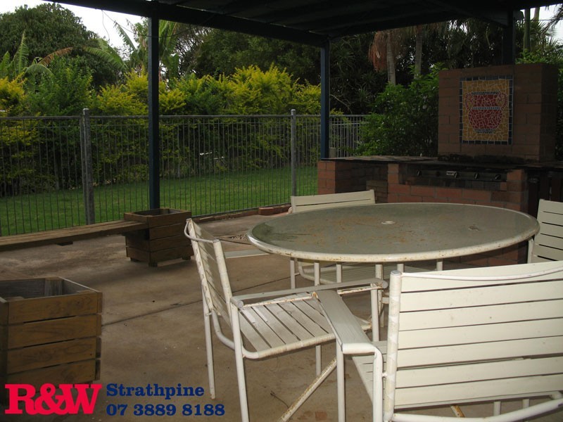 42 Fox Street, Strathpine QLD 4500