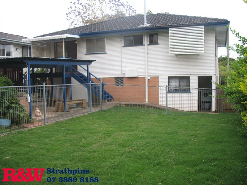 42 Fox Street, Strathpine QLD 4500