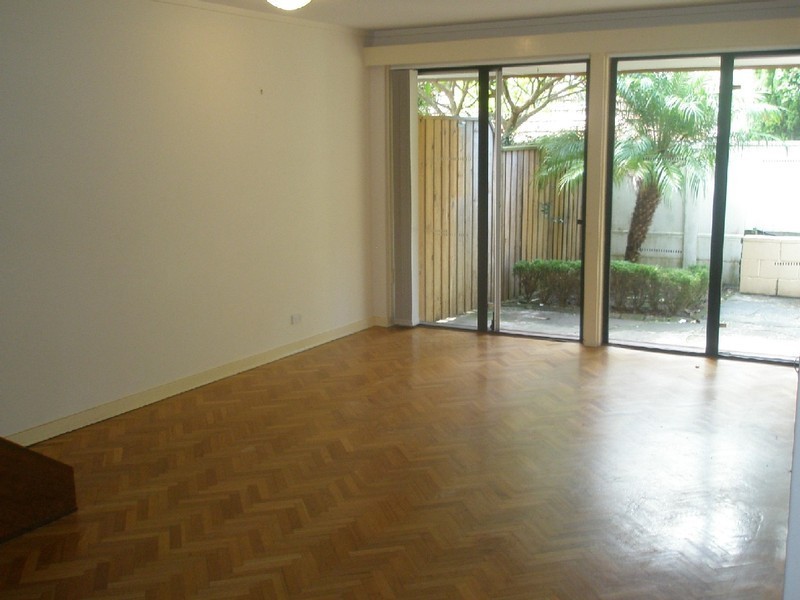 4/2 Esther Road, Mosman NSW 2088