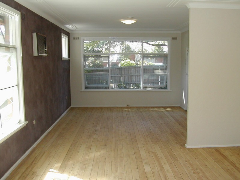 13 Deakin Street, Forestville NSW 2087