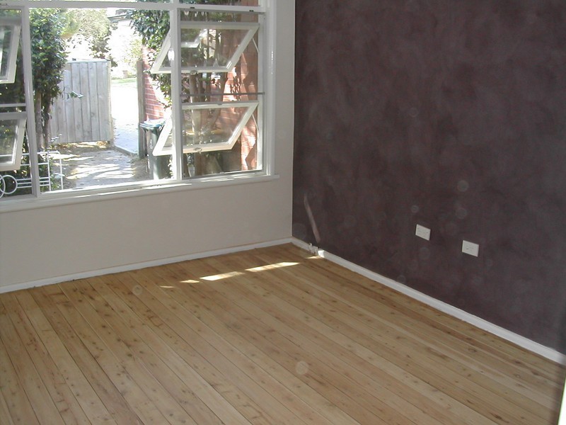 13 Deakin Street, Forestville NSW 2087