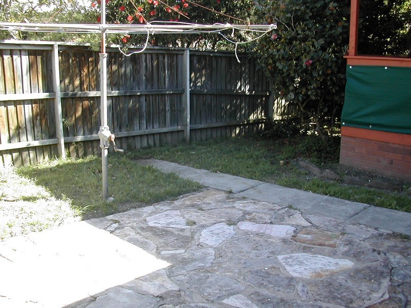 13 Deakin Street, Forestville NSW 2087