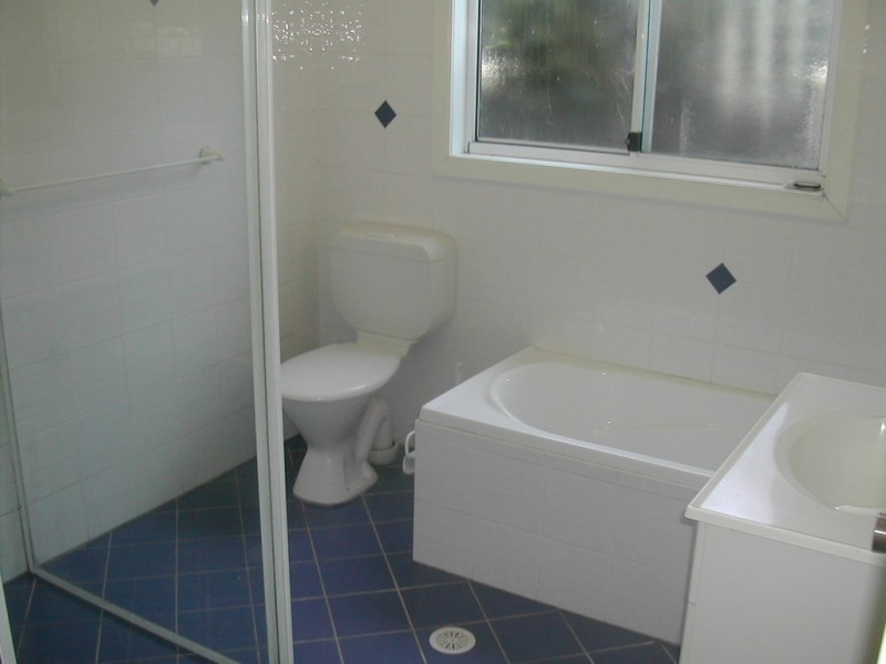 40A WARRATAH PDE, Narraweena NSW 2099