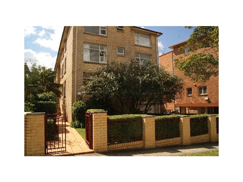 13/4 CLIFFORD ST, Mosman NSW 2088