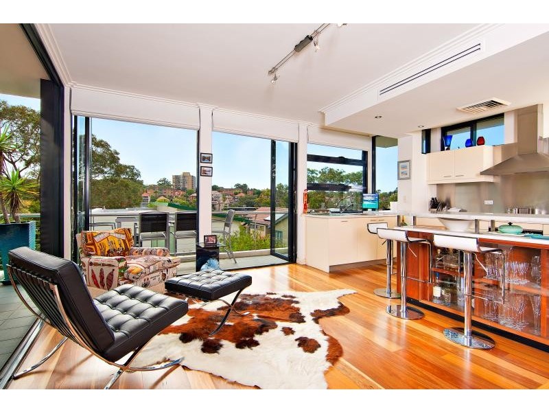 2/11 ROYALIST RD, Mosman NSW 2088