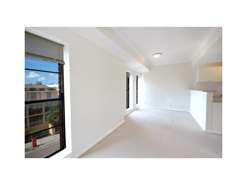 47/ 7-17  SINCLAIR ST (Enter Rocklands Rd), Wollstonecraft NSW 2065
