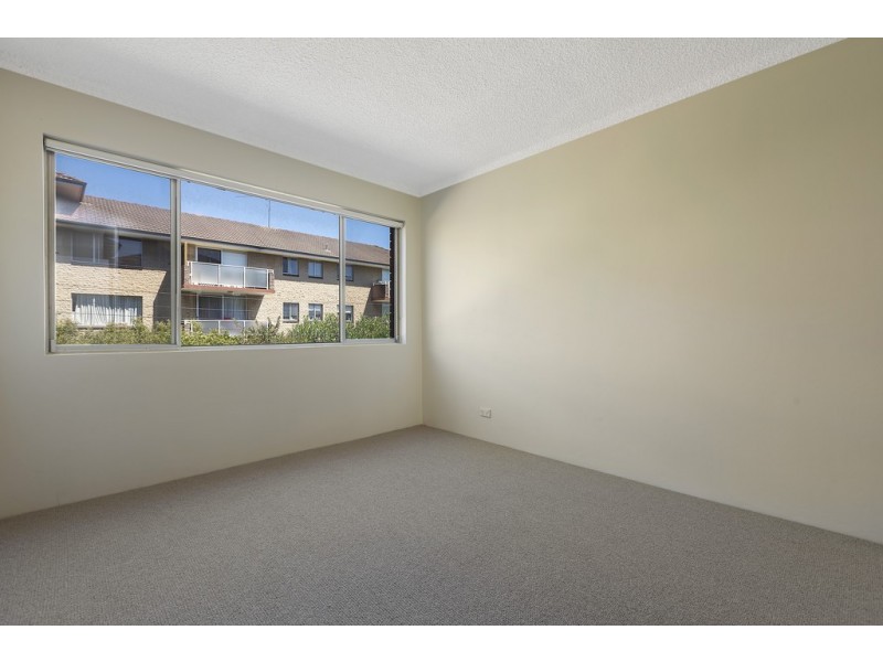 2/14 CAMPBELL PDE, Manly Vale NSW 2093