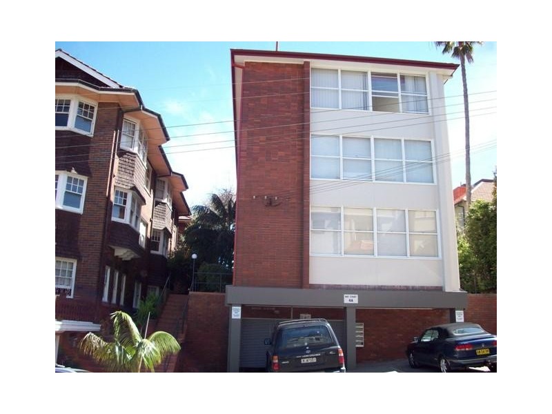 9/4A HAYES STREET, Neutral Bay NSW 2089