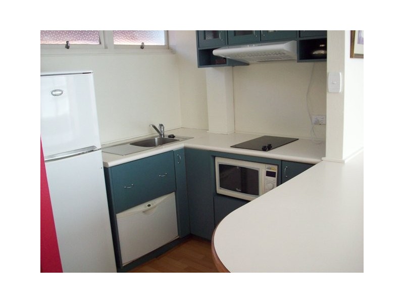 9/4A HAYES STREET, Neutral Bay NSW 2089