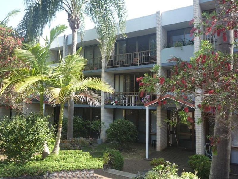 4/21-23 Surf street, Port Macquarie NSW 2444