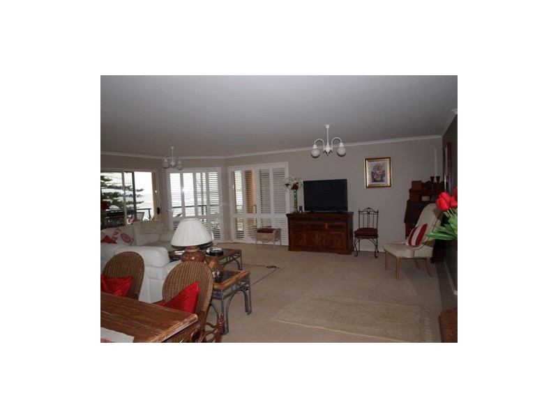 2/4 Stewart Street, Port Macquarie NSW 2444