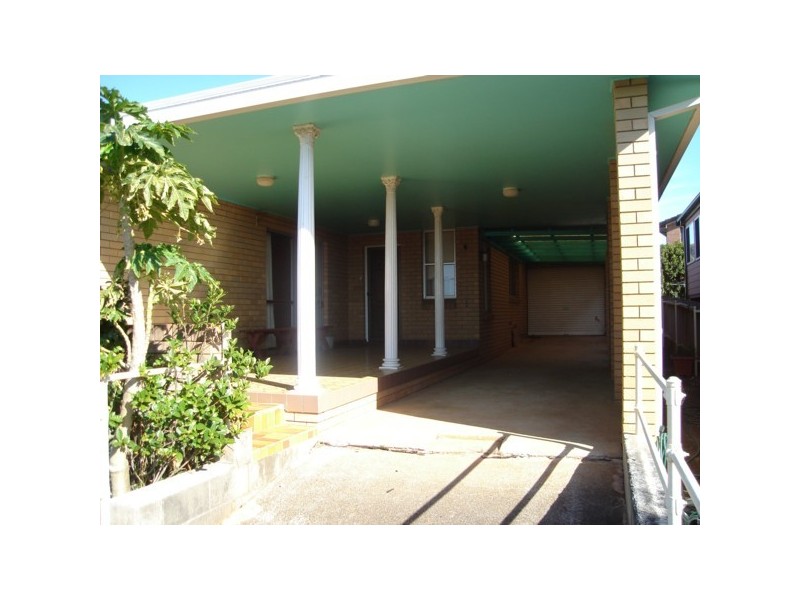 8 Pindari Parade, Port Macquarie NSW 2444