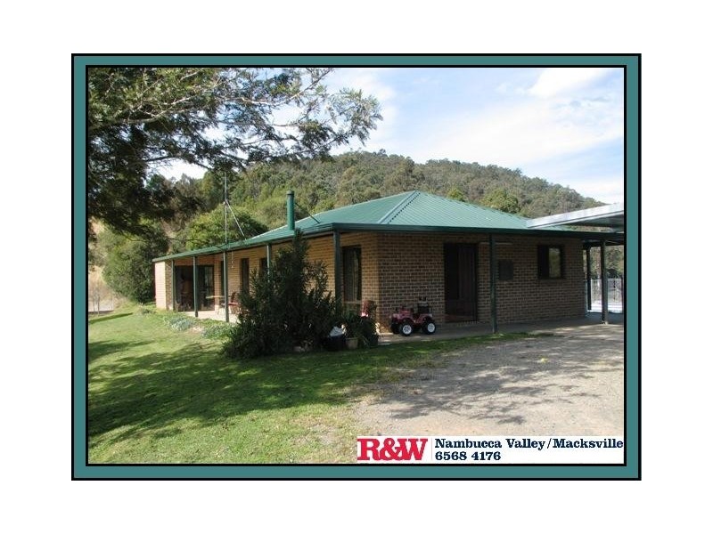 2111 Taylors Arm Rd, Taylors Arm NSW 2447