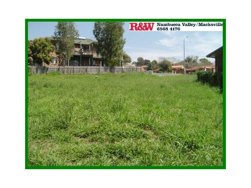 8 Lennon Close, Macksville NSW 2447