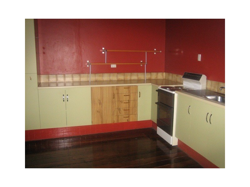 8 Princess Street, Macksville NSW 2447