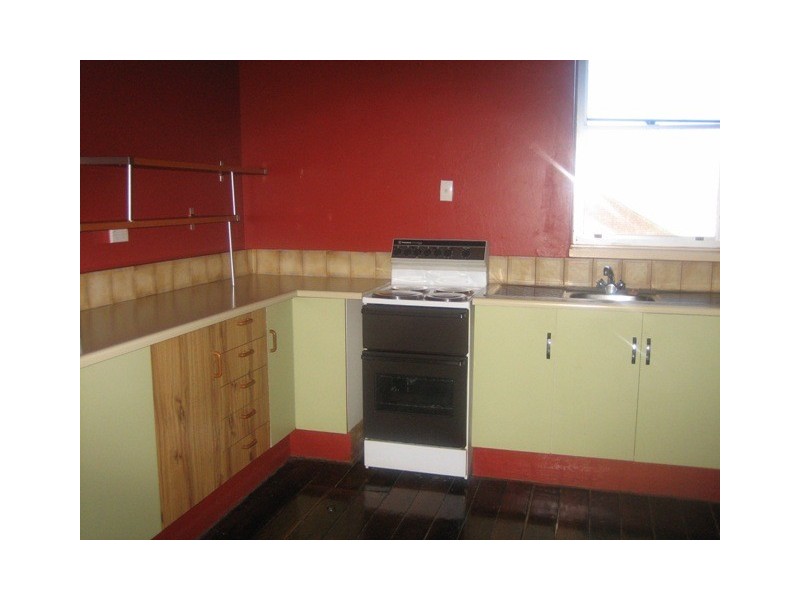 8 Princess Street, Macksville NSW 2447