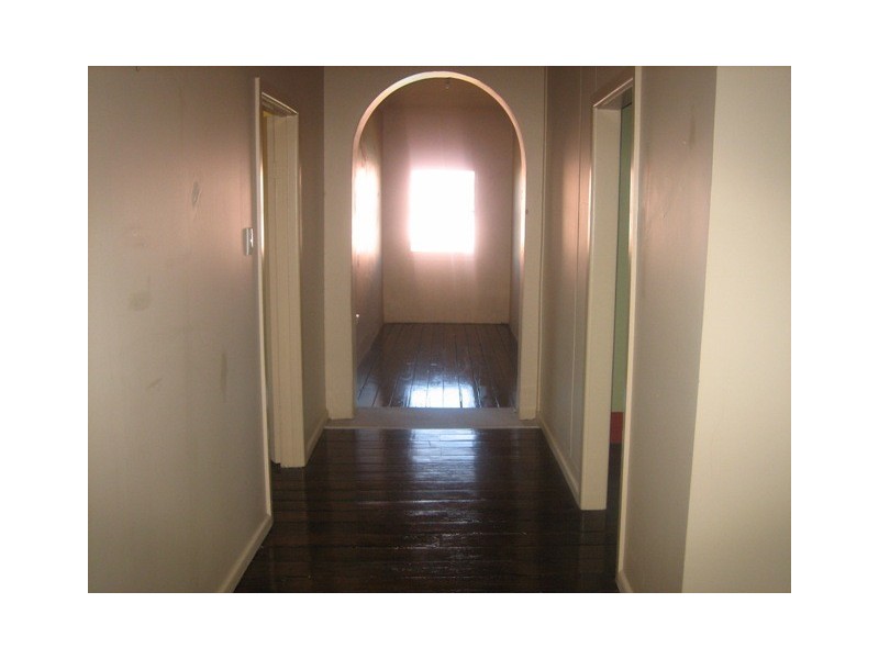 8 Princess Street, Macksville NSW 2447