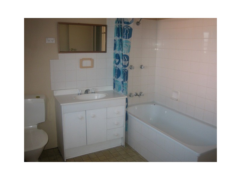 8 Princess Street, Macksville NSW 2447